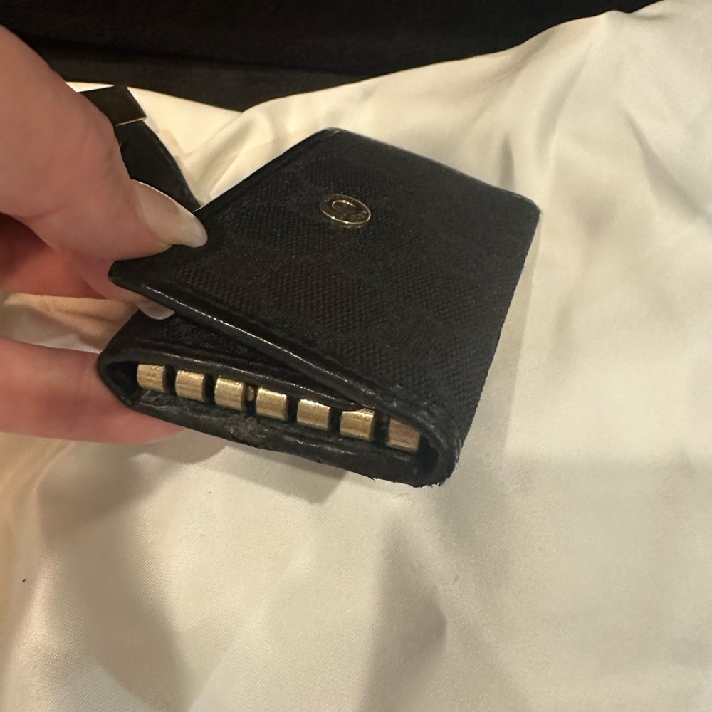 Gucci 6 key wallet - Picture 4 of 8
